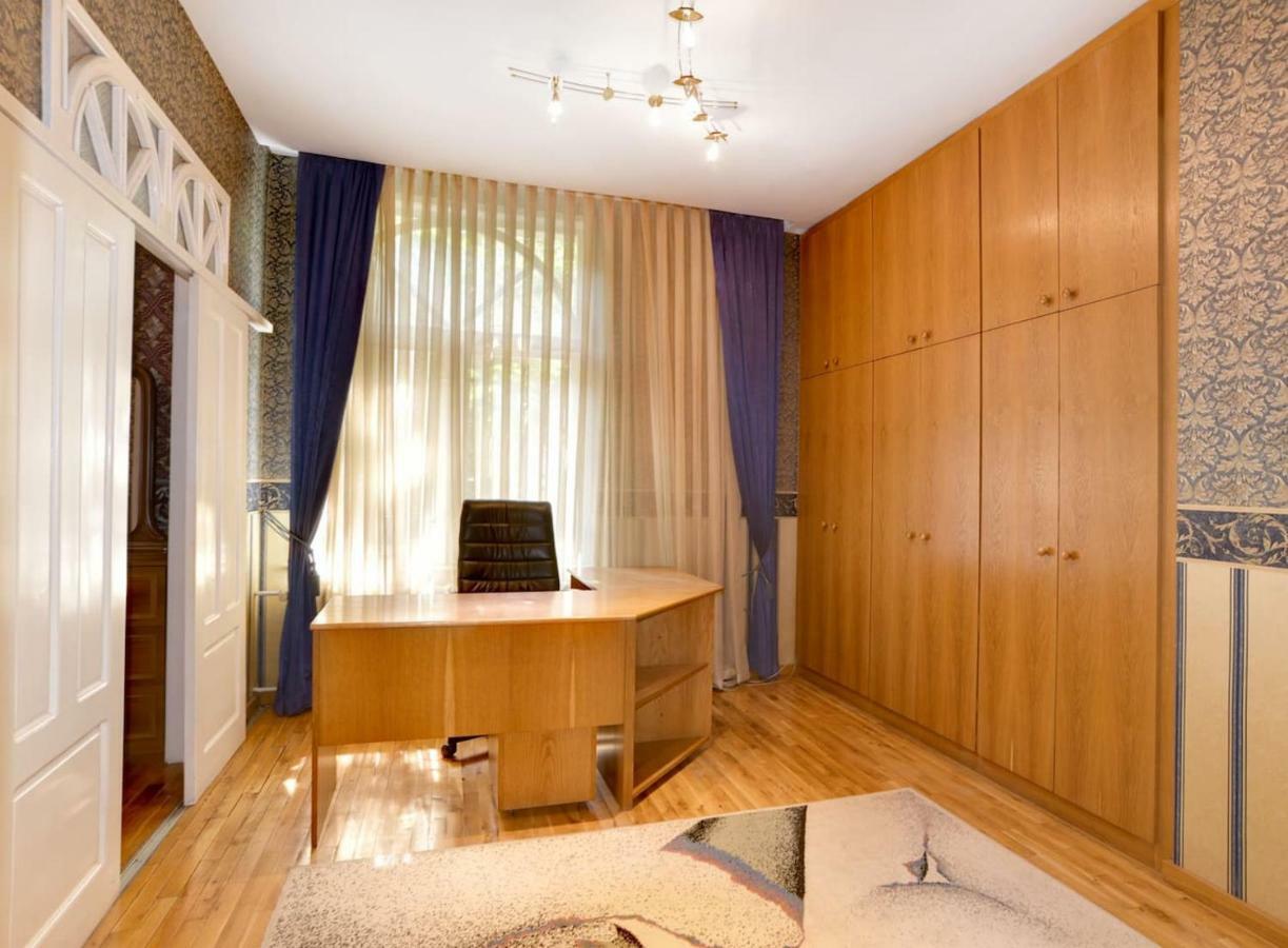 Aristocratic, Elegant, Designer Top Central Apartment Sofia Exterior photo