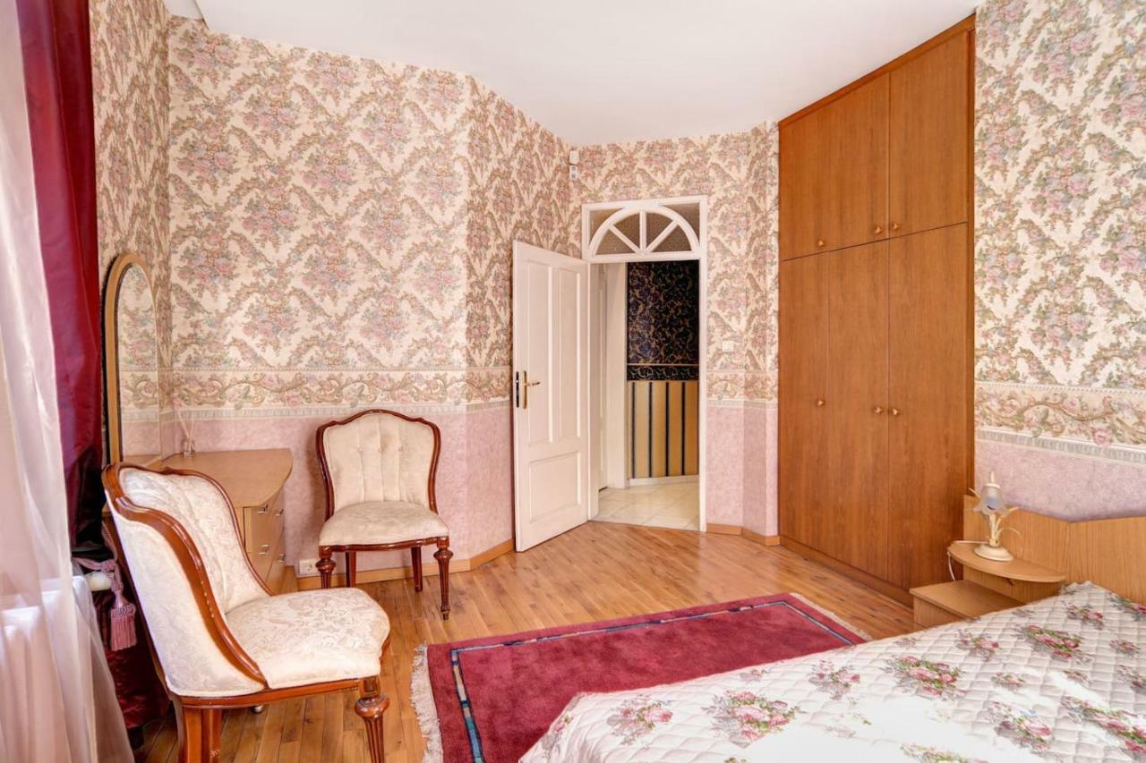 Aristocratic, Elegant, Designer Top Central Apartment Sofia Exterior photo